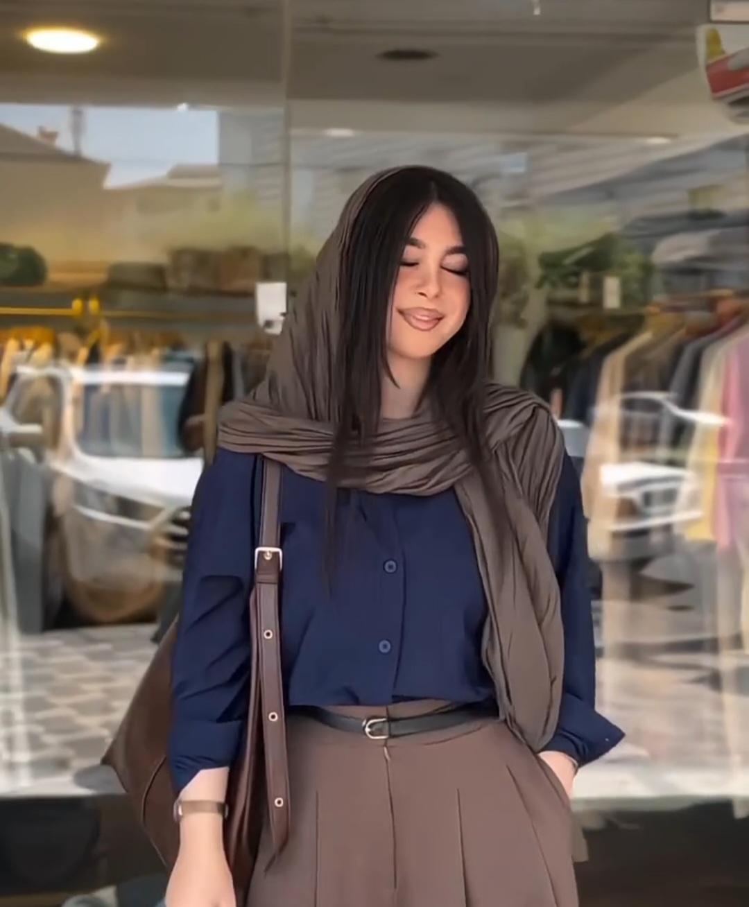 ست شومیز شلوار کرپ مانا سرمه ای ابی سرخابی مشکی