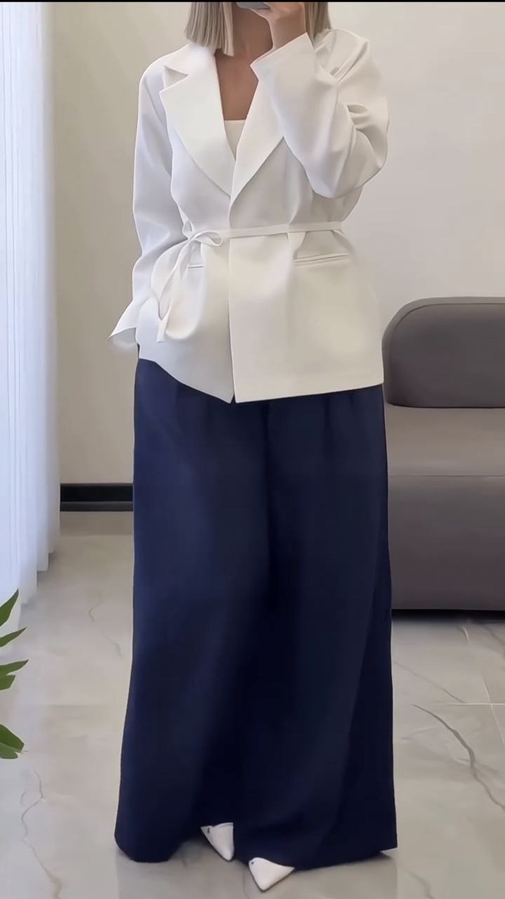 ست کت و شلوار کرپ.