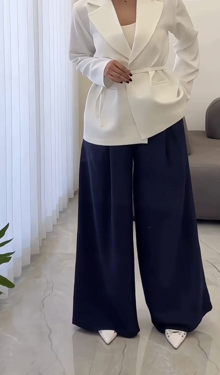 ست کت و شلوار کرپ.